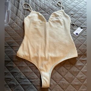 ASTR The Label ivory textured bodysuit in size large NWT